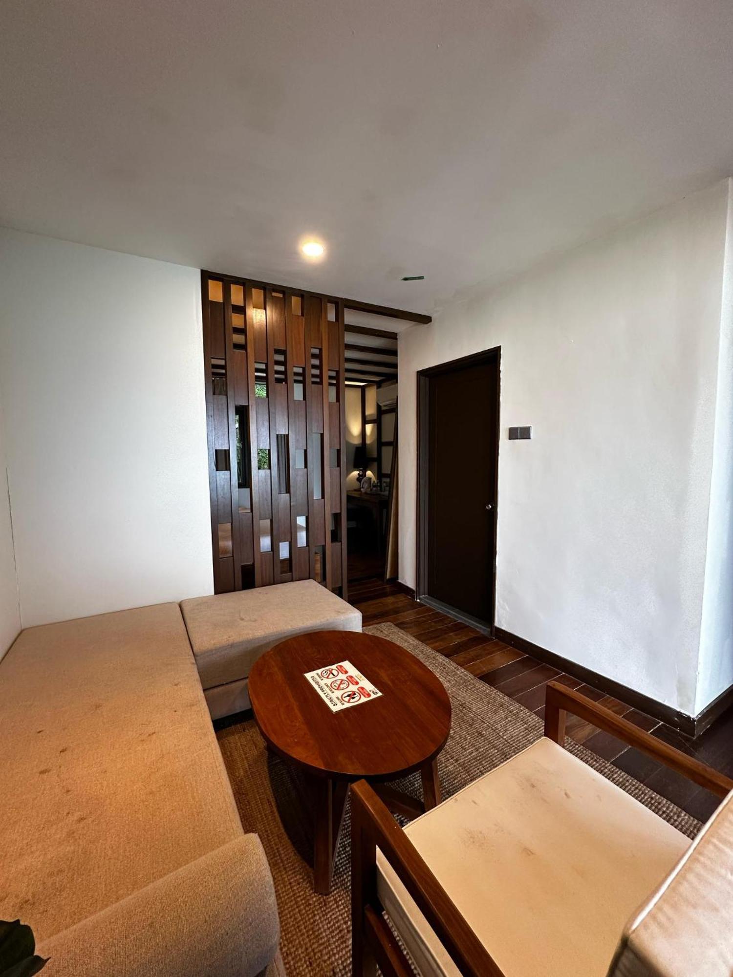 Beach Resort - Arwana Perhentian Besar Kampung Kuala Besut Exterior foto