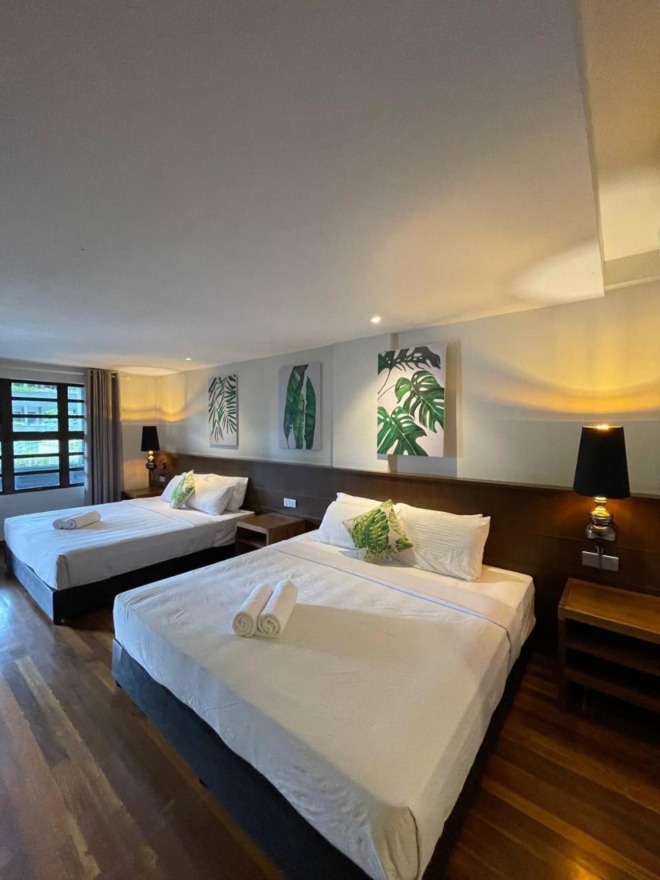 Beach Resort - Arwana Perhentian Besar Kampung Kuala Besut Exterior foto