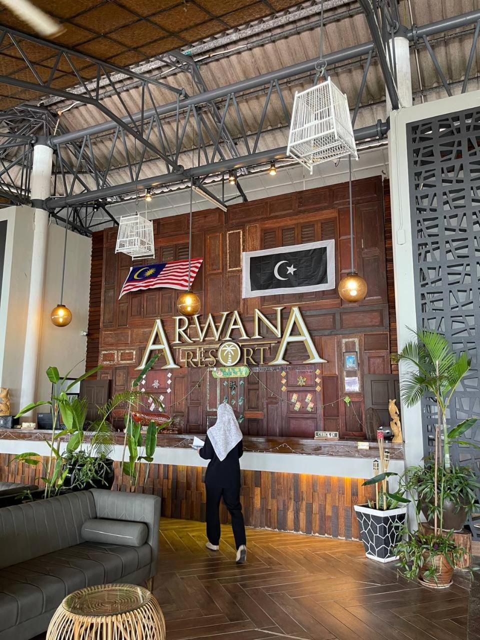 Beach Resort - Arwana Perhentian Besar Kampung Kuala Besut Exterior foto